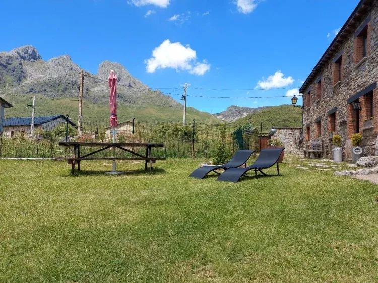 Imagen de FACHADA