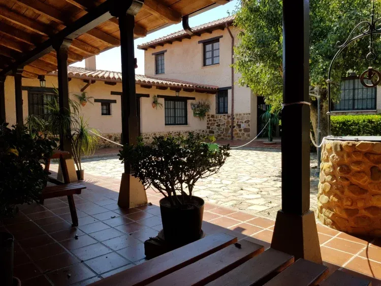 Imagen de Castro del Duerna. Patio. Fotos reales sin retoques fotográficos.