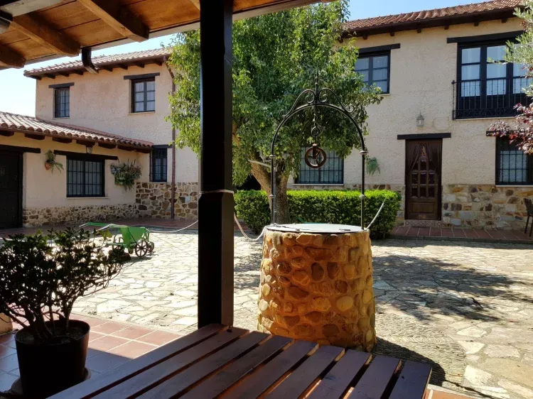 Imagen de Castro del Duerna. Fachada interior
