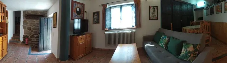 Imagen de Salón comedor con sofá cama, Apartamento 1, Casa Baz