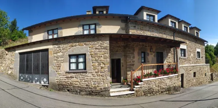 Imagen de Casa Baz, Robles de Laciana, Fachada