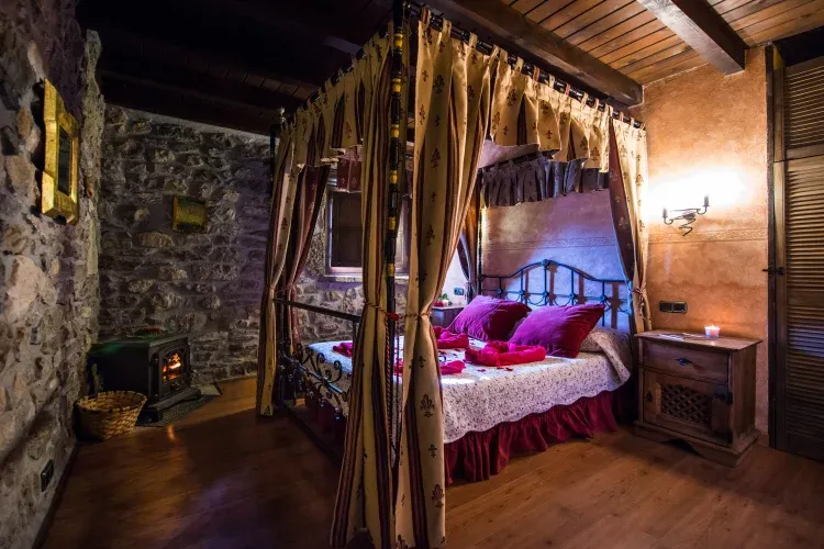 Imagen de Habitación de Dosel de Casa El Pinto 