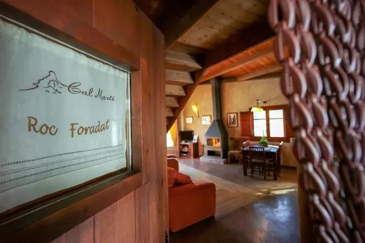 Imagen de Entrada alojamiento Cal Marti