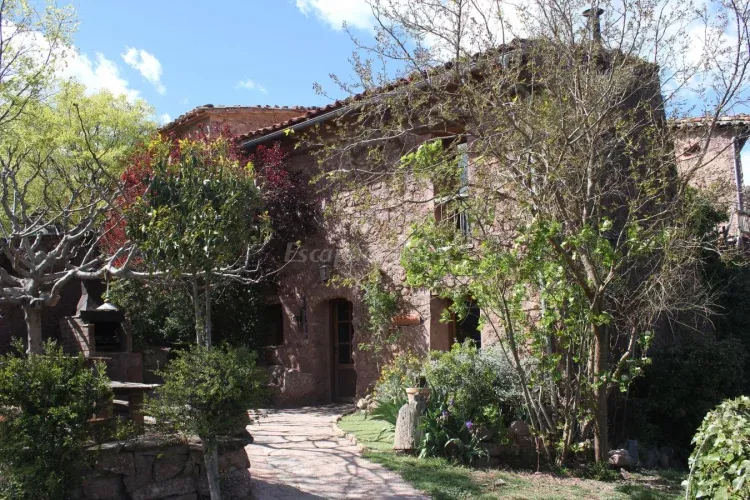 Imagen de Alojamiento independiente con barbacoa, mesa exterior y zona de juegos