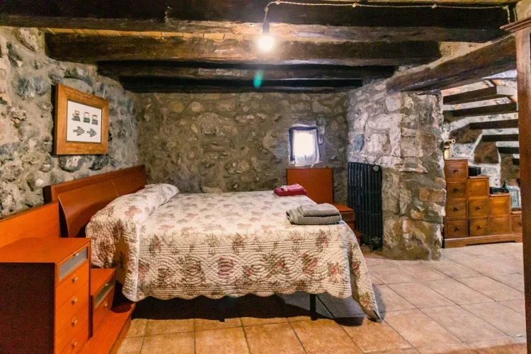 Imagen de cama doble