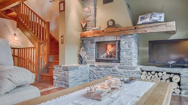 Imagen de Chimenea comedor