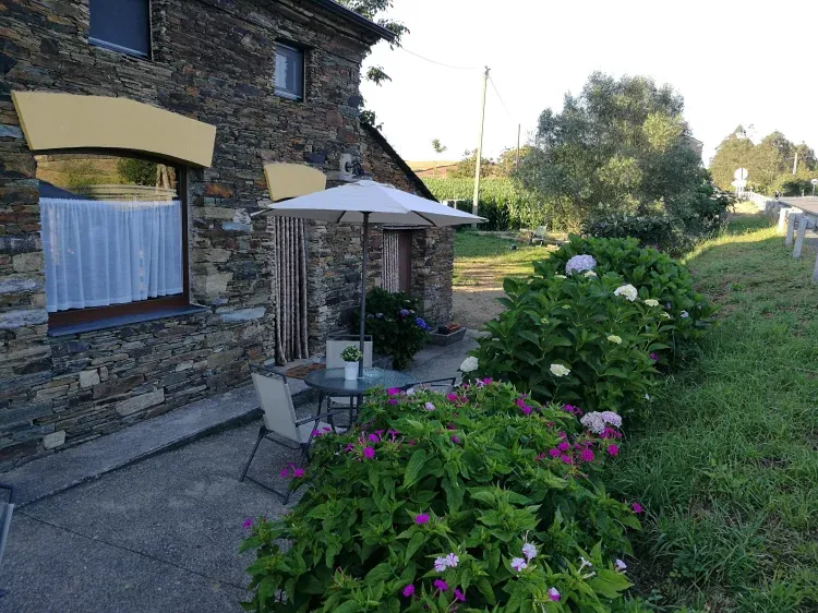 Imagen de fachada de apartamentos