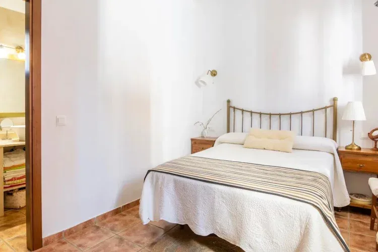 Imagen de Dormitorio 1 con baño en suite