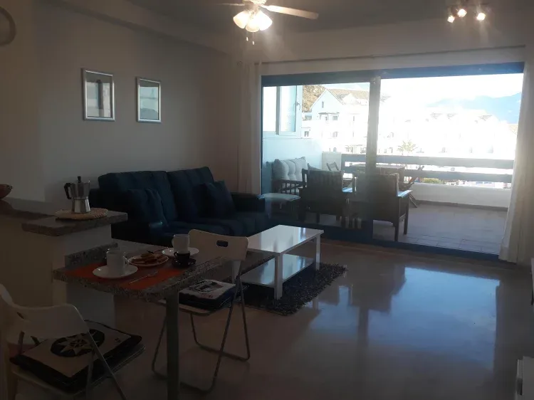 Imagen de Salón con terraza