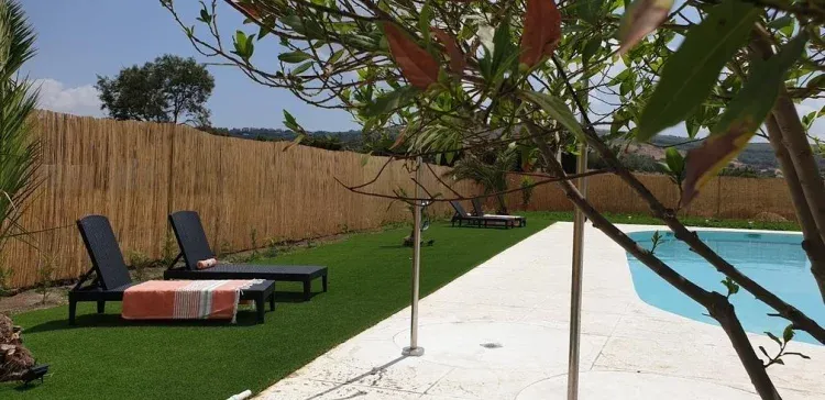 Imagen de Exterior zona piscina