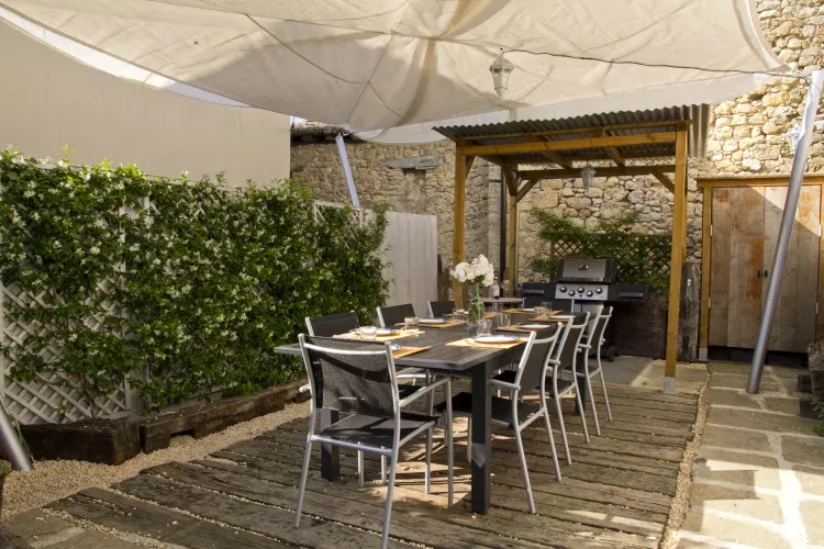 Imagen de Comedor jardín
