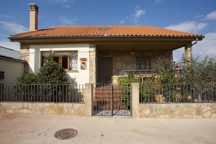 Imagen de Fachada frontal de la casa