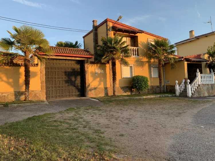 Imagen de Fachada