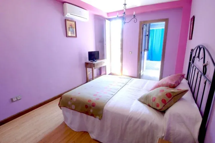 Imagen de habitación-suit principal  con baño