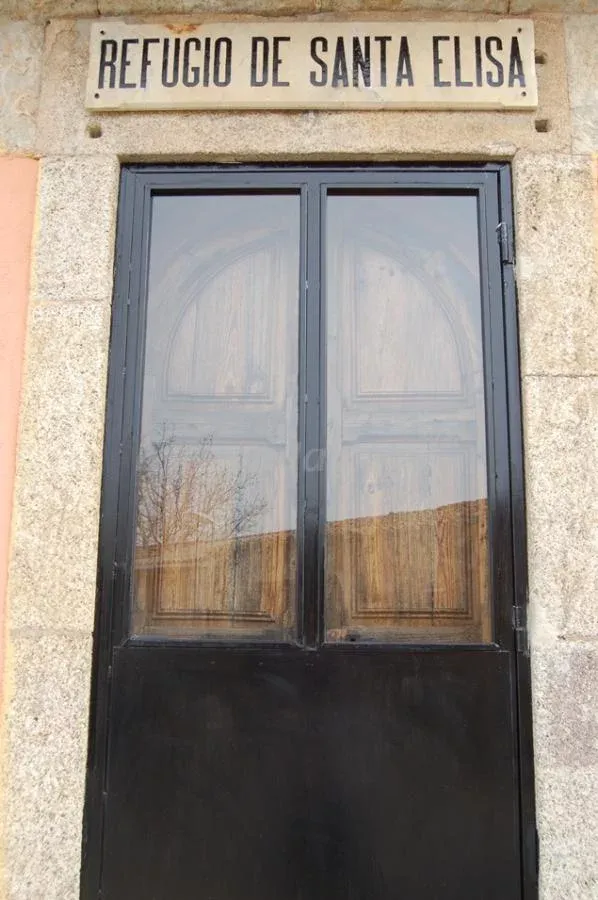 Imagen de Acceso salon Santa Elisa