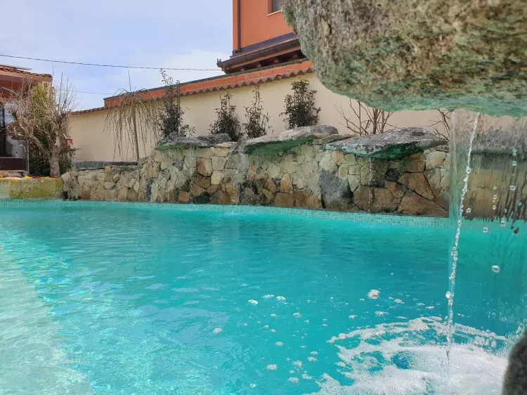 Imagen de Piscina/cascada
