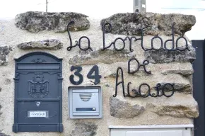 Imagen de La Portada de Abajo