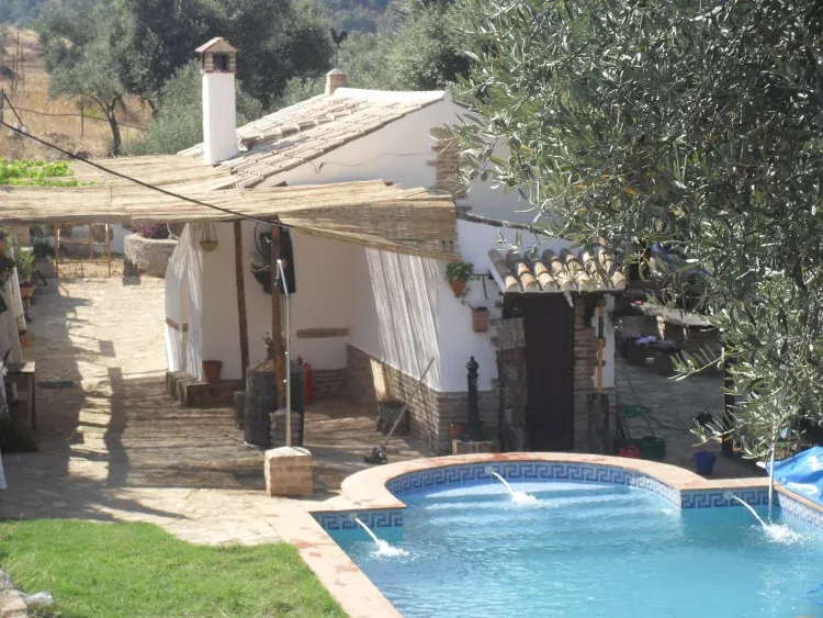 Imagen de Vista piscina Privada de la casa Los Madroños.