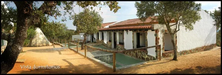Imagen de Vista exterior Módulo de alojamiento "Encinar" - Hasta 64 plazas