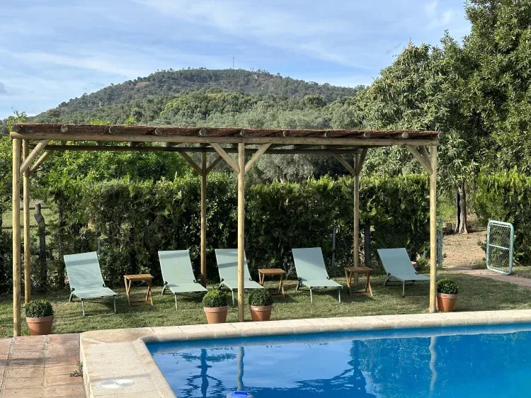 Imagen de Nueva pergola piscina