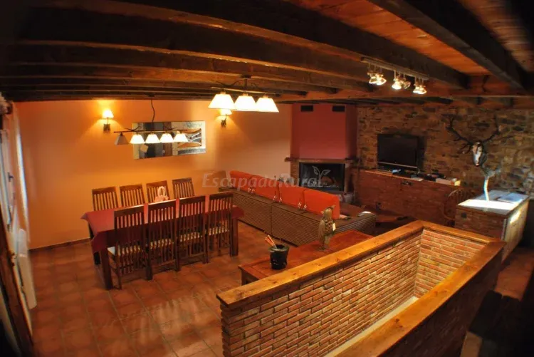 Imagen de Pajar Toribio Salon 