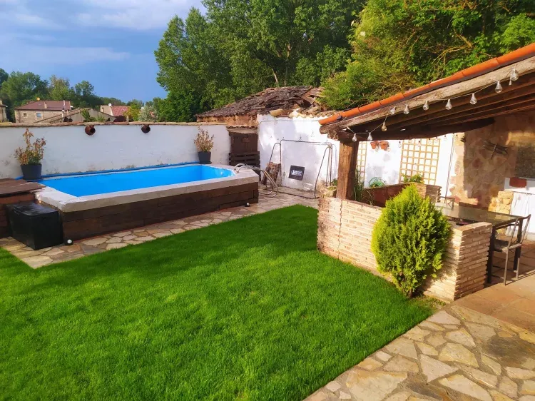 Imagen de Exterior.-Piscina 01