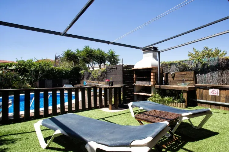Imagen de Jardin y barbacoa