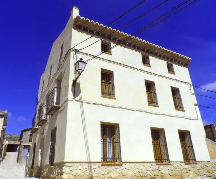 Imagen de La antigua casa del medico, con más de 100 años de antiguedad pero totalmente reformada.