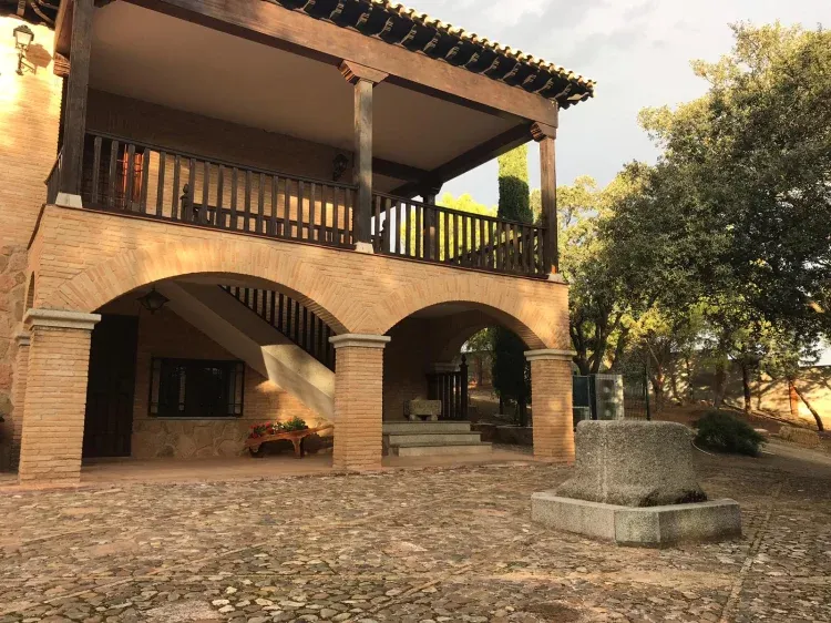 Imagen de casa-rural-toledo-cigarral-pinar-sapo.jpg