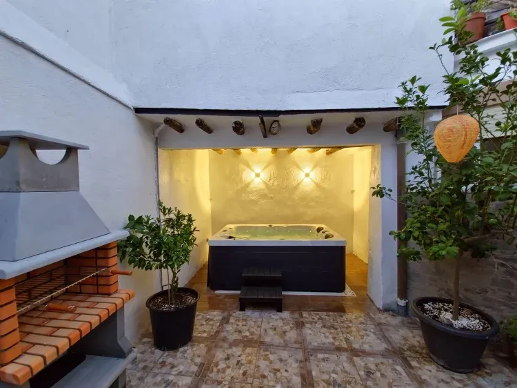 Imagen de BARBACOA Y JACUZZI