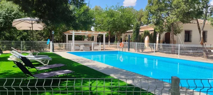 Imagen de Piscina - zonas de descansi