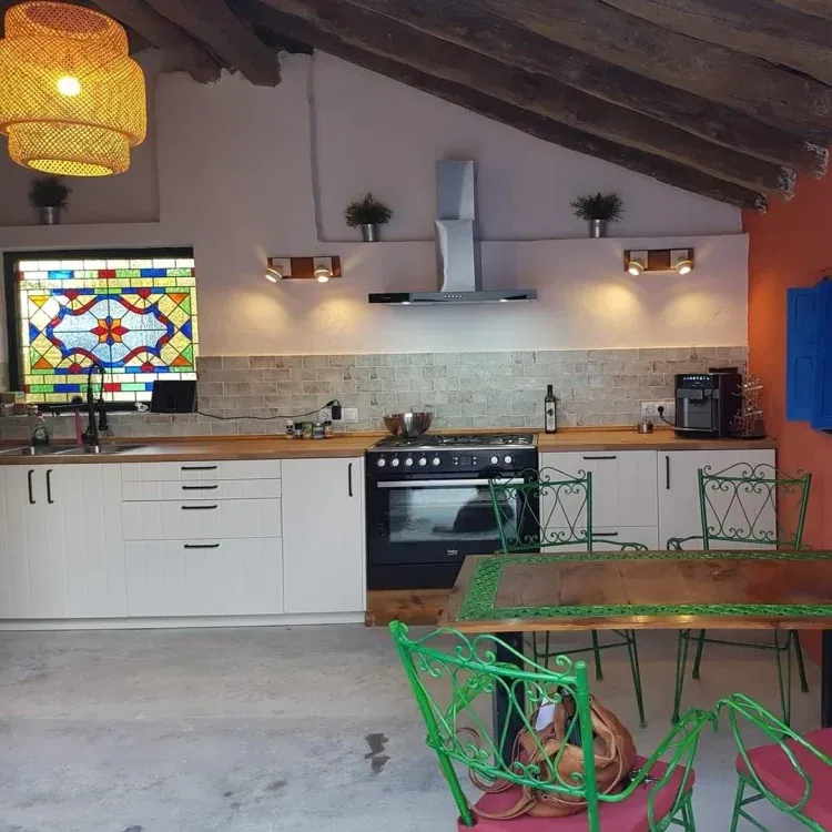 Imagen de cocina en el patio