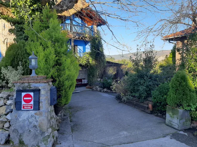 Imagen de Entrada Privada al alojamiento Amaloka Holiday HomeE, acceso a independiente a Aterpea.