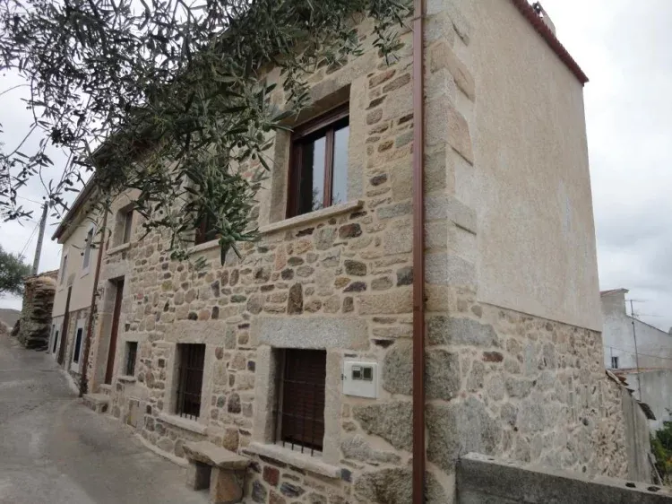 Imagen de Fachada Casa Baltasara, en los Arribes del Duero