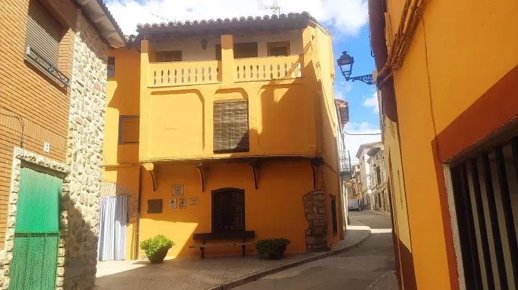 Imagen de FACHADA