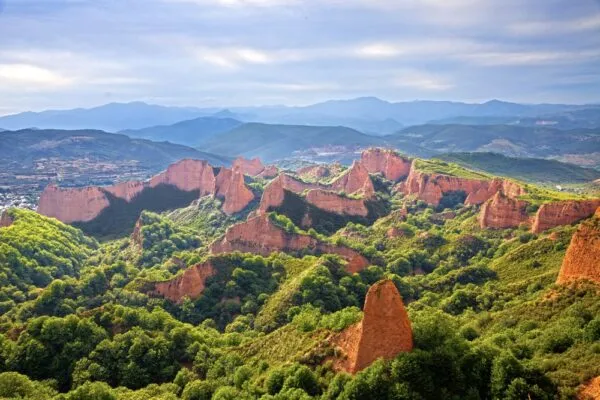 Imagen de Las Médulas, la huella del oro en las montañas de León