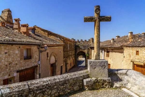 Imagen de 7 pueblos medievales en Segovia para viajar en el tiempo