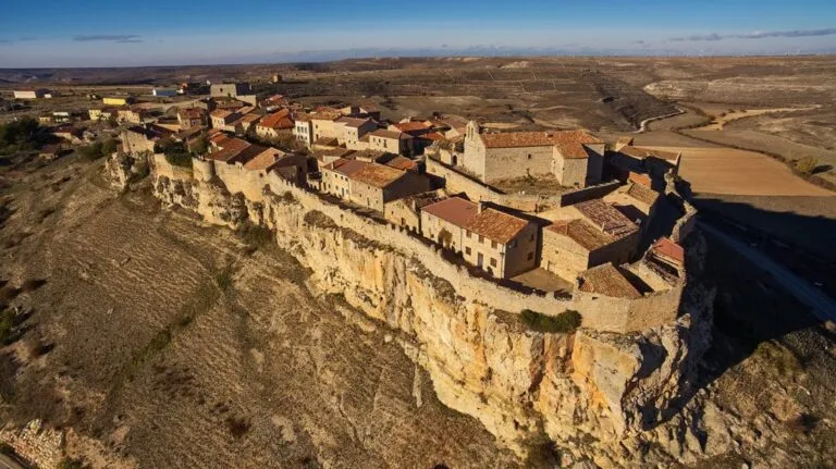 Imagen de Los 7 pueblos más bonitos de Soria con arquitectura medieval