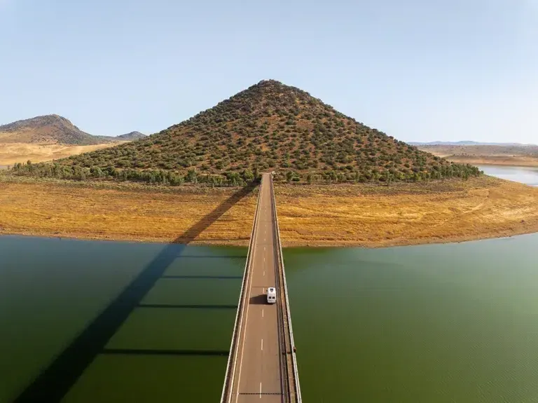 Imagen de La montaña que pintabas de pequeño está en Extremadura