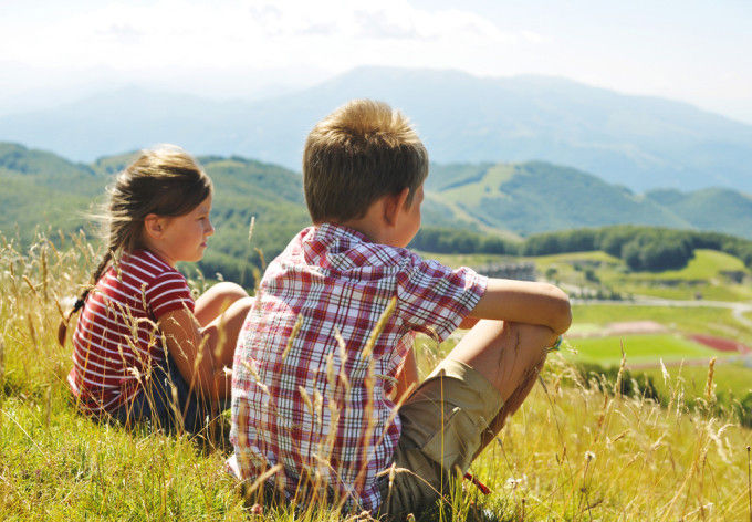 Niños en el campo