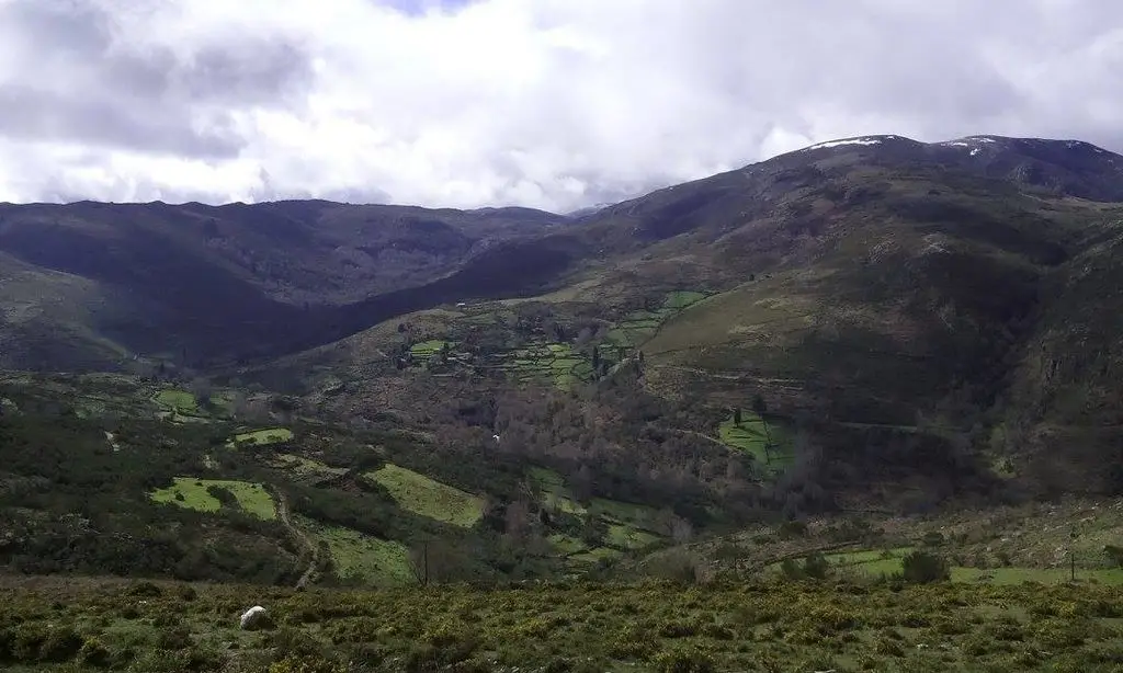 Érase una vez un pueblo de un solo hombre