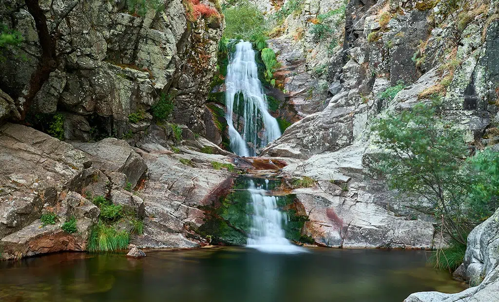 Cascada del Purgatorio en la Sierra Norte de Madrid