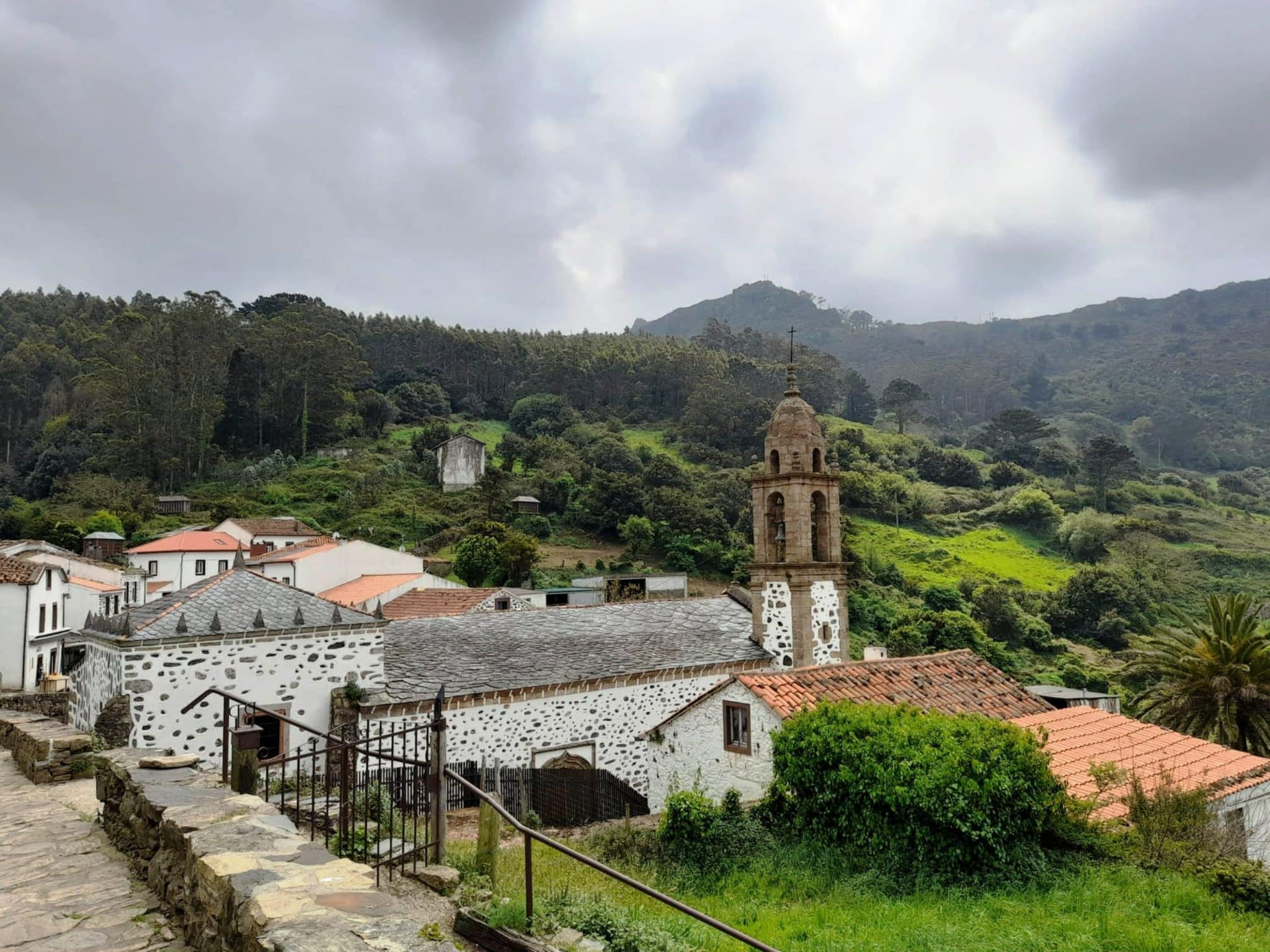 Iglesia de San Andrés de Teixido en Cedeira, Galicia