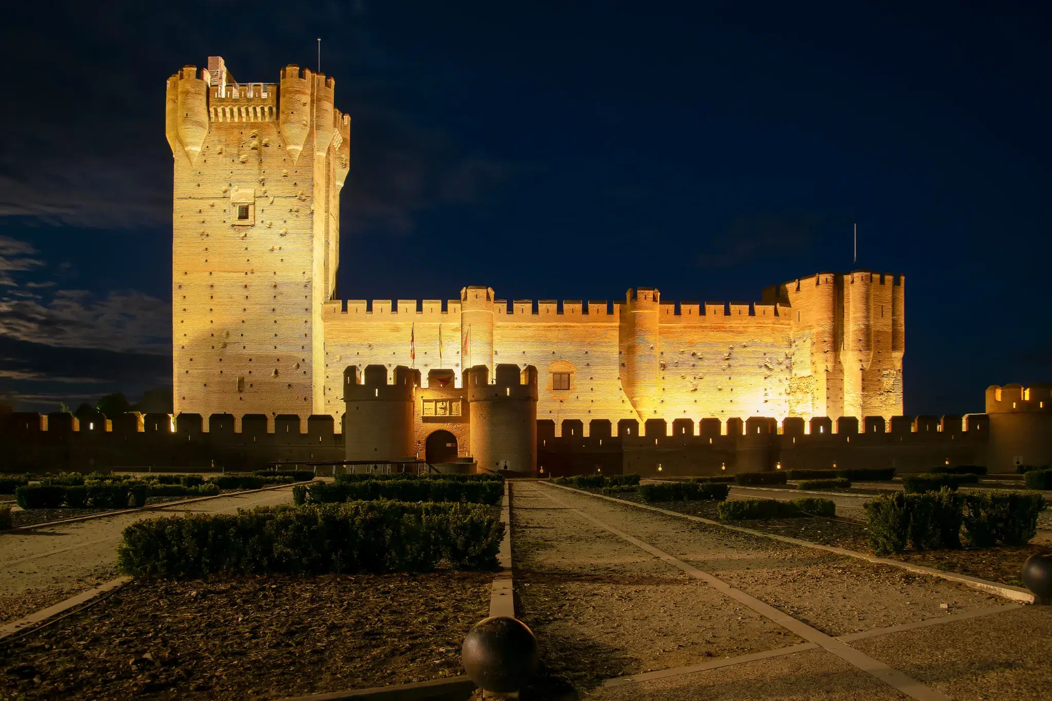 Castilla y León con la ruta de Isabel la Católica