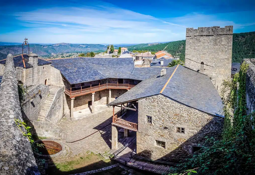 Castro Caldelas (Ourense)