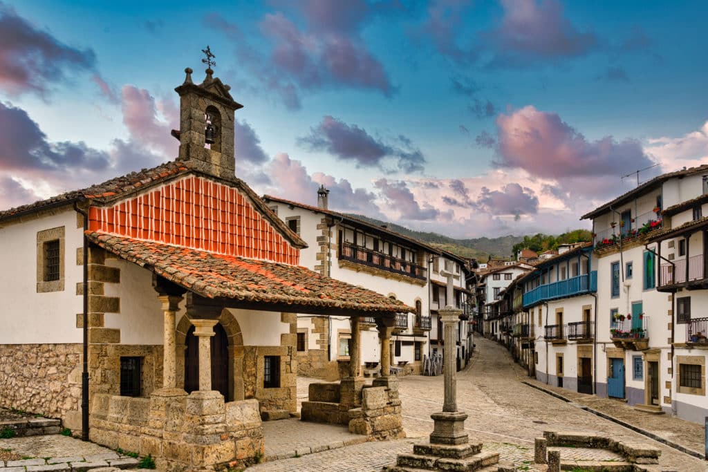 Candelario, el pueblo del embutido