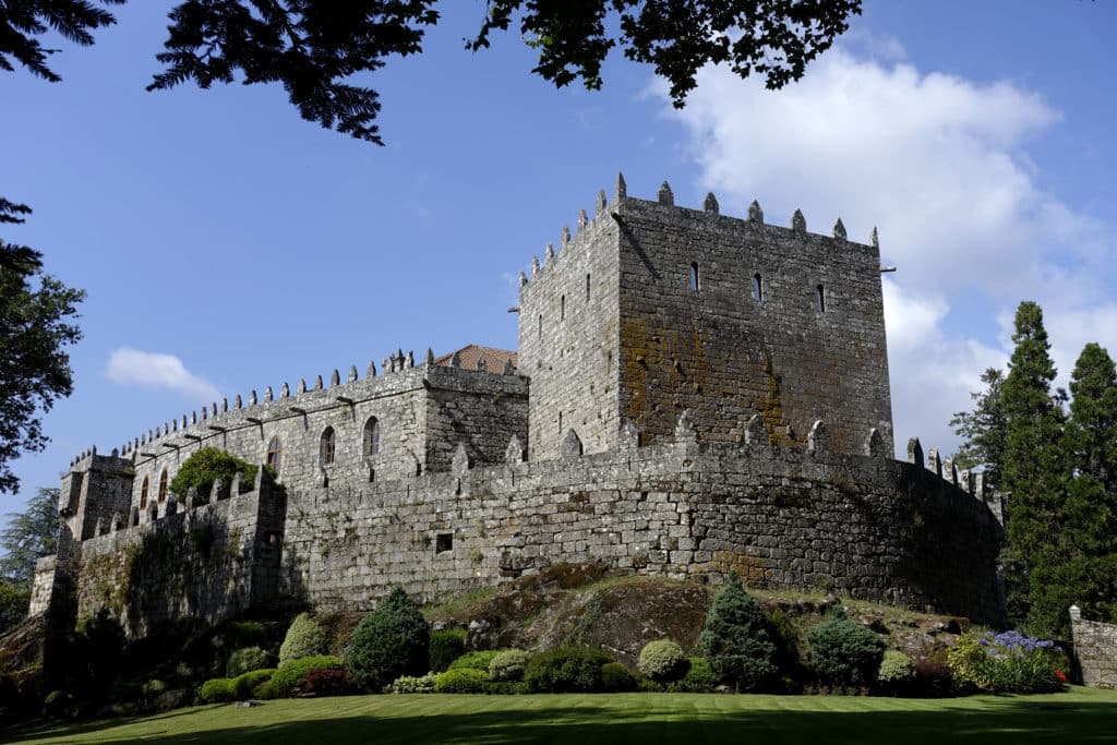 Castillo de Soutomaior: rural y muy científico