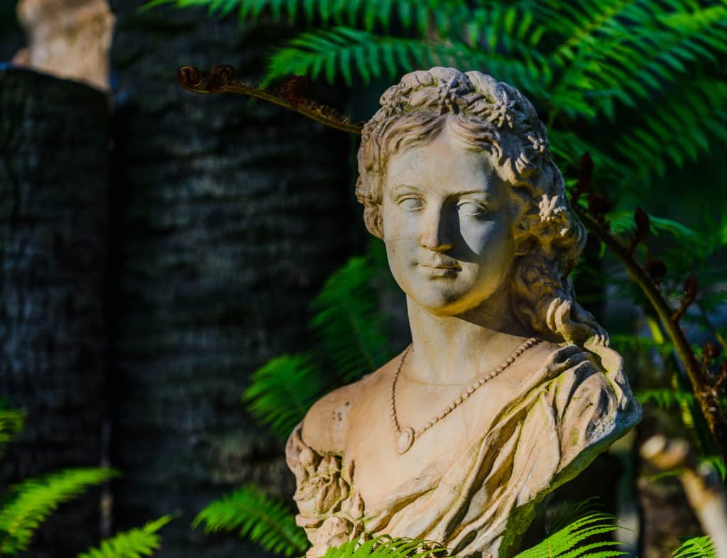El huerto que enamoró a Sissi Emperatriz y su viaje por España