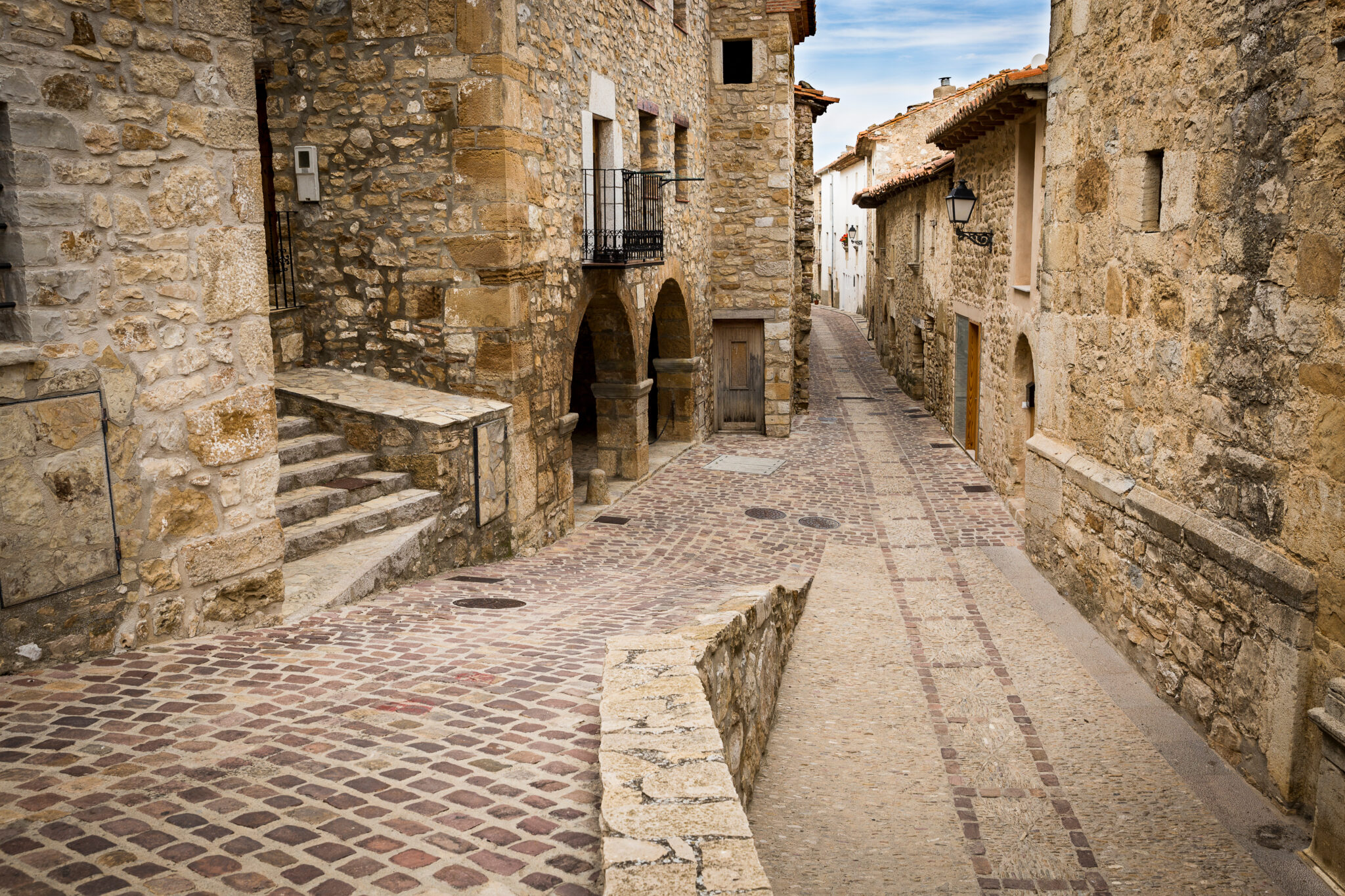 Una calle del pueblo de Culla, en Castellón. Por Jorge Anastacio