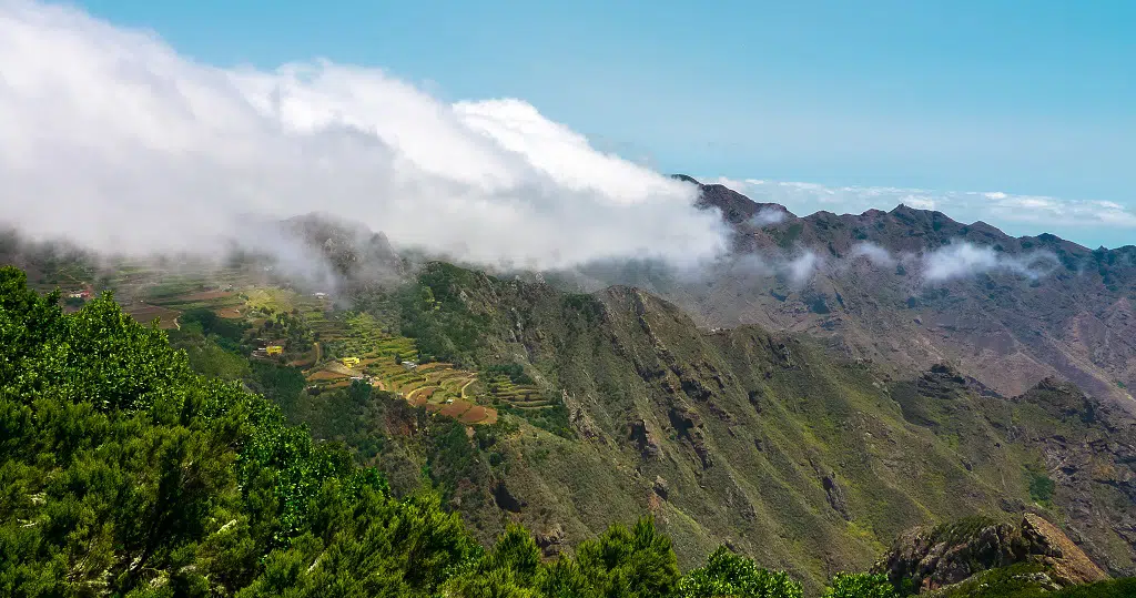 Nubes en el Parque Rural de Anaga, Tenerife